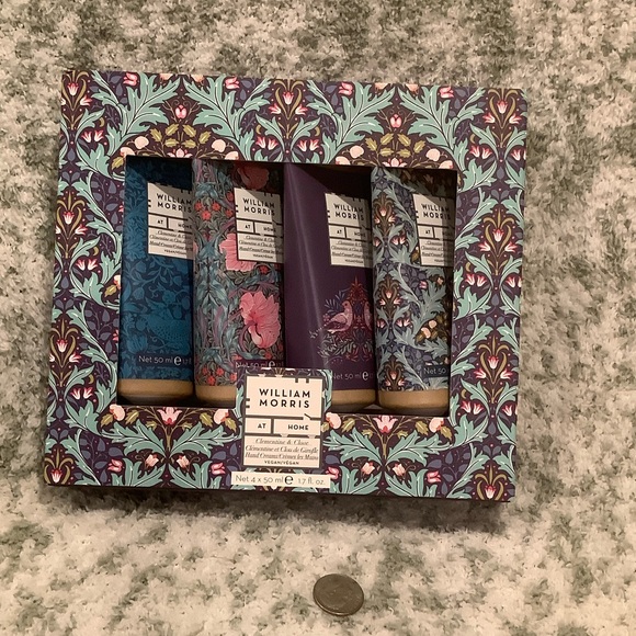 William Morris At Home Luxury Scented Hand Cream Set of 4 NWT 4x1.7oz Clementine - Picture 6 of 16